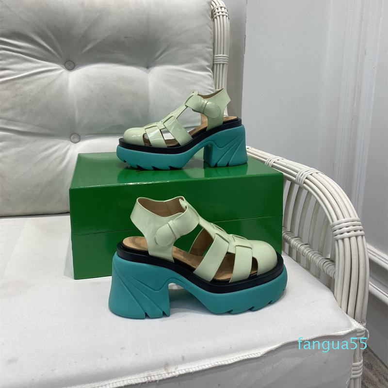 Sandals Spring And Summer Color Thick-soled Roman High-heeled Hollow Retro Cowhide Round Head Fashion Women, As pic
Sandals Spring And Summer Color Thick-soled Roman High-heeled Hollow Retro Cowhide Round Head Fashion Women, As pic