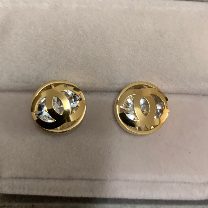 Top deluxe boy girls big silver rose gold diamond letter Stud Earring Jewelry 3 colors earrings for Women men party summer fashion, Golden;silver
Top deluxe boy girls big silver rose gold diamond letter Stud Earring Jewelry 3 colors earrings for Women men party summer fashion, Golden;silver