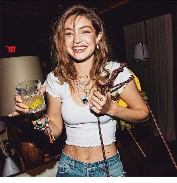 Women V Neck Frill Trim Crop Tee Short Sleeve Crop Top 210306