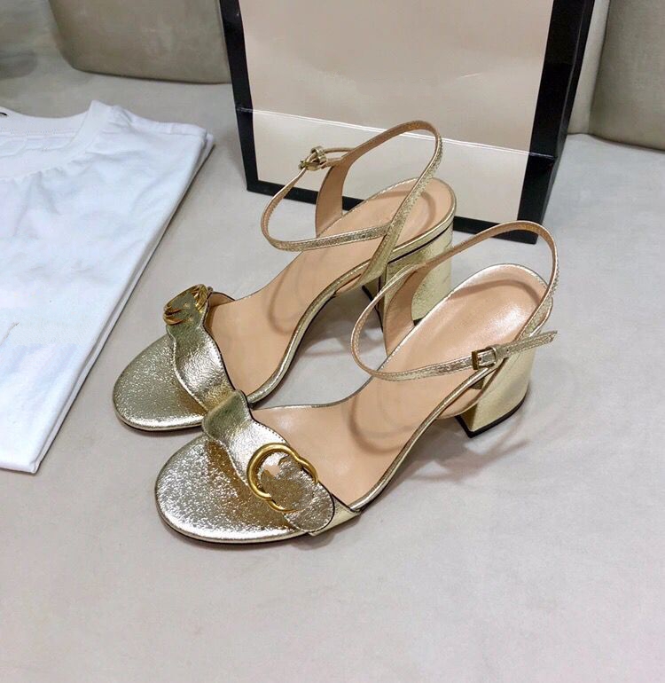 2021 Original logo Europeanluxurioustyle ladies summer gold silver high heel sandals brand gold-plated cage bottom sandals mjjj001, 7 no box
2021 Original logo Europeanluxurioustyle ladies summer gold silver high heel sandals brand gold-plated cage bottom sandals mjjj001, 7 no box