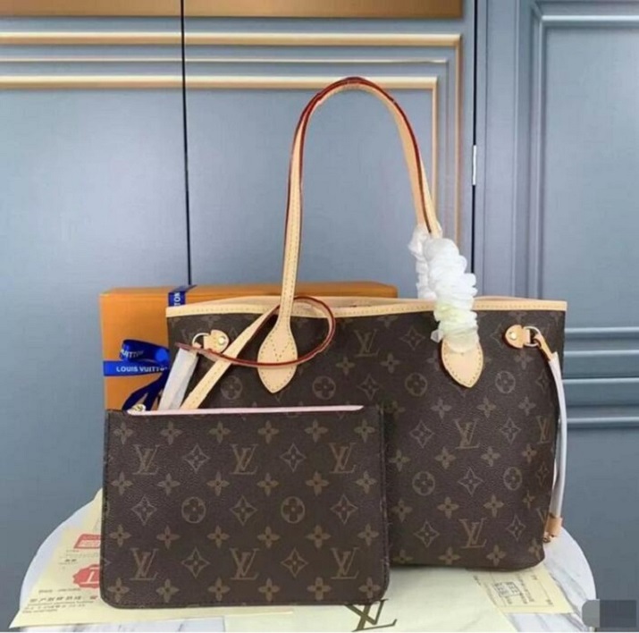 Women Shoulder Bags Crossbody Montaigne Leather Flower Pink lining Handbag Tote Messenger Purses Composite Bag GGLVLouis
Vitton
VUTTON fashion bag, 4 coffer grid
Women Shoulder Bags Crossbody Montaigne Leather Flower Pink lining Handbag Tote Messenger Purses Composite Bag GGLVLouis
Vitton
VUTTON fashion bag, 4 coffer grid