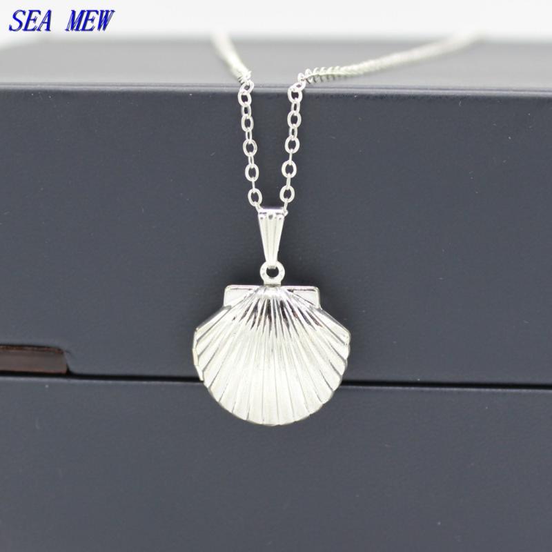 Pendant Necklaces Fashion Lady's Necklace Copper 6 Colors Plated 22mm Shell Po Locket Link Chain For Women Girl's Gift ZX73
Pendant Necklaces Fashion Lady's Necklace Copper 6 Colors Plated 22mm Shell Po Locket Link Chain For Women Girl's Gift ZX73