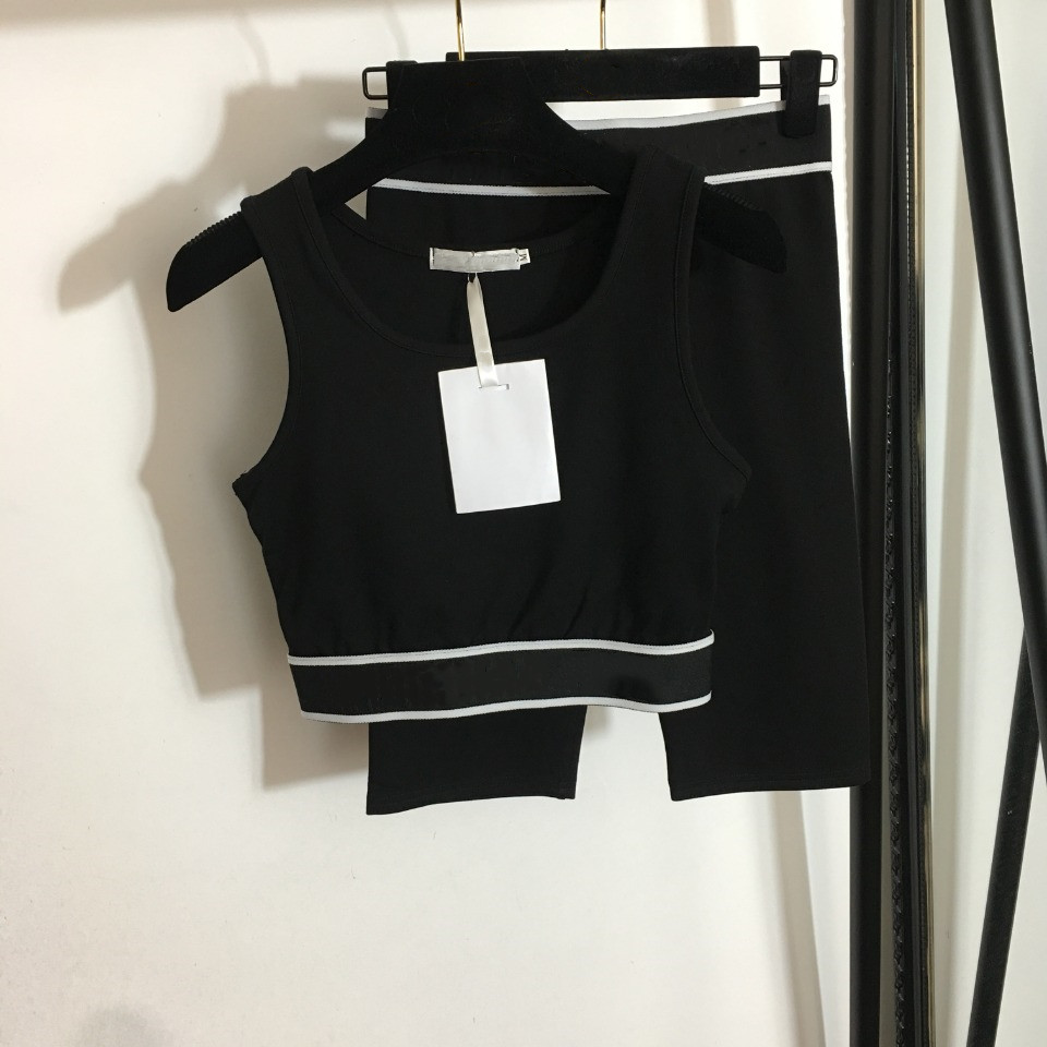 Women' Sportswear Tracksuits Yoga Set Workout Clothes Wear Sports Gym Legging Fitness Bra Crop Top Long Sleeve Yoga Suit, Extra shipping cost
Women' Sportswear Tracksuits Yoga Set Workout Clothes Wear Sports Gym Legging Fitness Bra Crop Top Long Sleeve Yoga Suit, Extra shipping cost
