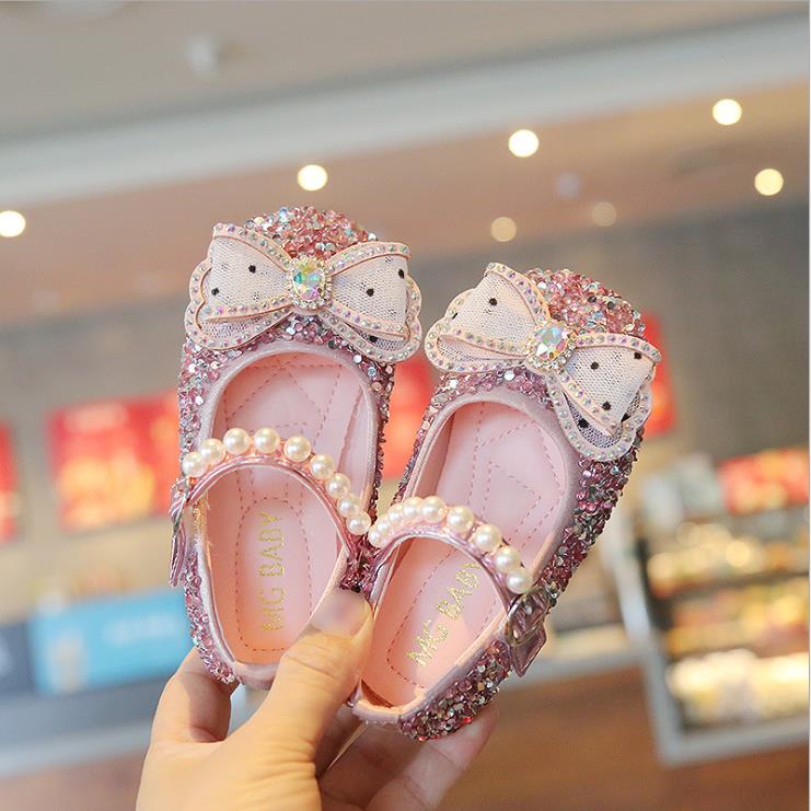 Girls Crystal Shoes Children Flats Kids Dress Shoes Bling Glitter Leather Shoes for Wedding Party Princess Sweet Bow-knot Spring, Pink
Girls Crystal Shoes Children Flats Kids Dress Shoes Bling Glitter Leather Shoes for Wedding Party Princess Sweet Bow-knot Spring, Pink