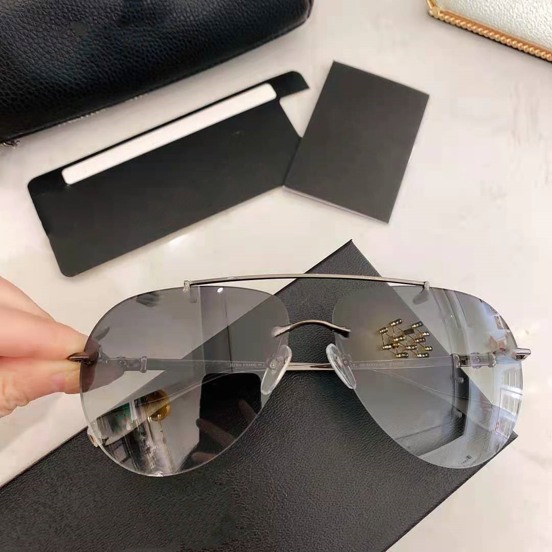 Aviation Sunglasses For Men and Women Oval Rimless Retro Classic Frameless Polarized Driving High-end Brand Lady Sunglasses
Aviation Sunglasses For Men and Women Oval Rimless Retro Classic Frameless Polarized Driving High-end Brand Lady Sunglasses