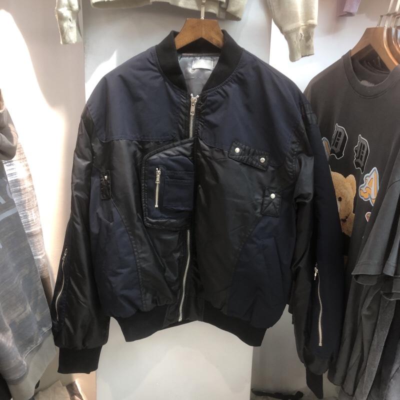 Men's Jackets Patchwork Varsity Fashion Jacket Men 1:1 Top Quality Classic Heavy Fabric Vintage Women Coats Multi-pocket Zip Bomber
Men's Jackets Patchwork Varsity Fashion Jacket Men 1:1 Top Quality Classic Heavy Fabric Vintage Women Coats Multi-pocket Zip Bomber