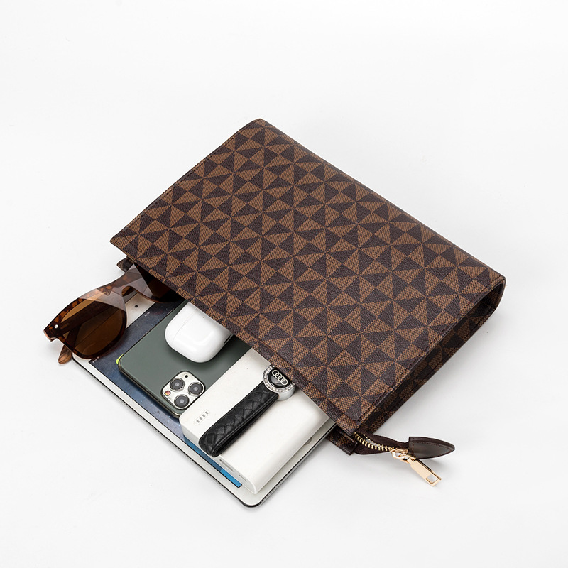Mens Clutch Bags Womens Cosmetic Bags & Cases Handbags Travel Toiletry Pouch 27cm Protection Makeup Leather Brown flower PVC Waterproof wallet purse #651, Want original pic;pls contact me
Mens Clutch Bags Womens Cosmetic Bags & Cases Handbags Travel Toiletry Pouch 27cm Protection Makeup Leather Brown flower PVC Waterproof wallet purse #651, Want original pic;pls contact me
