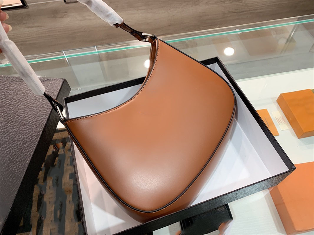 21s Fashion Dinner bag High Quality Ladies Designer Shoulder Bages Evening Bags Multi Color, Price difference
21s Fashion Dinner bag High Quality Ladies Designer Shoulder Bages Evening Bags Multi Color, Price difference