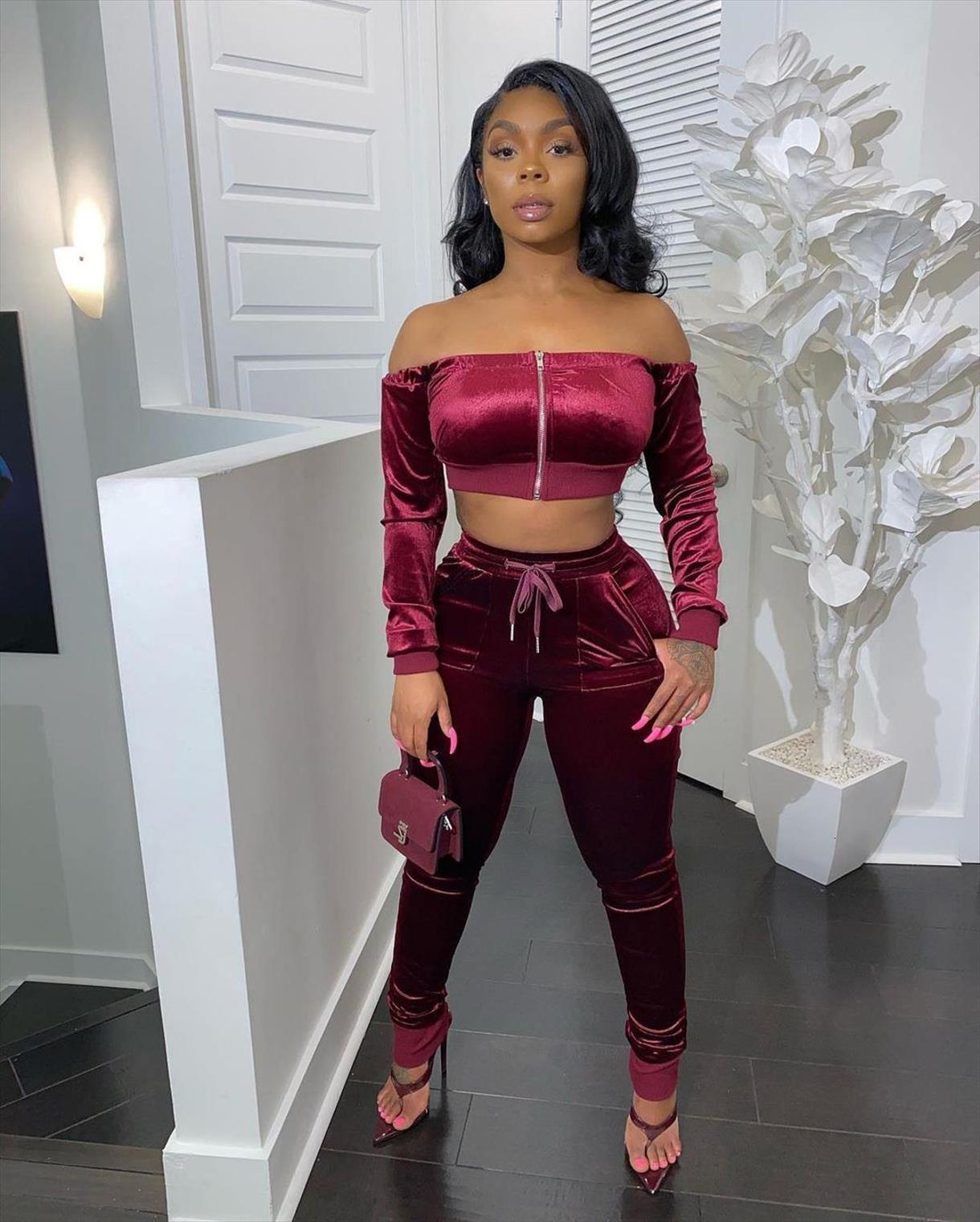 zipper off shoulder velvet women tracksuits crop and pants two piece set drawsring high waist street party club, Gray
zipper off shoulder velvet women tracksuits crop and pants two piece set drawsring high waist street party club, Gray