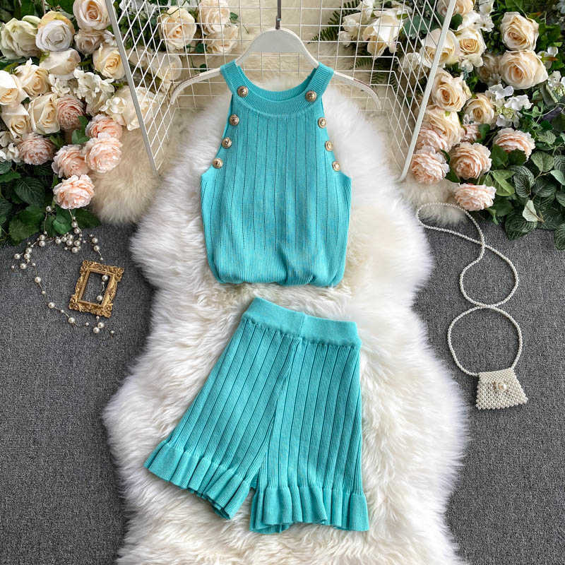 LUZUZI Fashion Summer Knit Vest Shorts Women's Suit Sleeveless Buttons Tops Short Pants Clothing Two Pieces Sets 210708