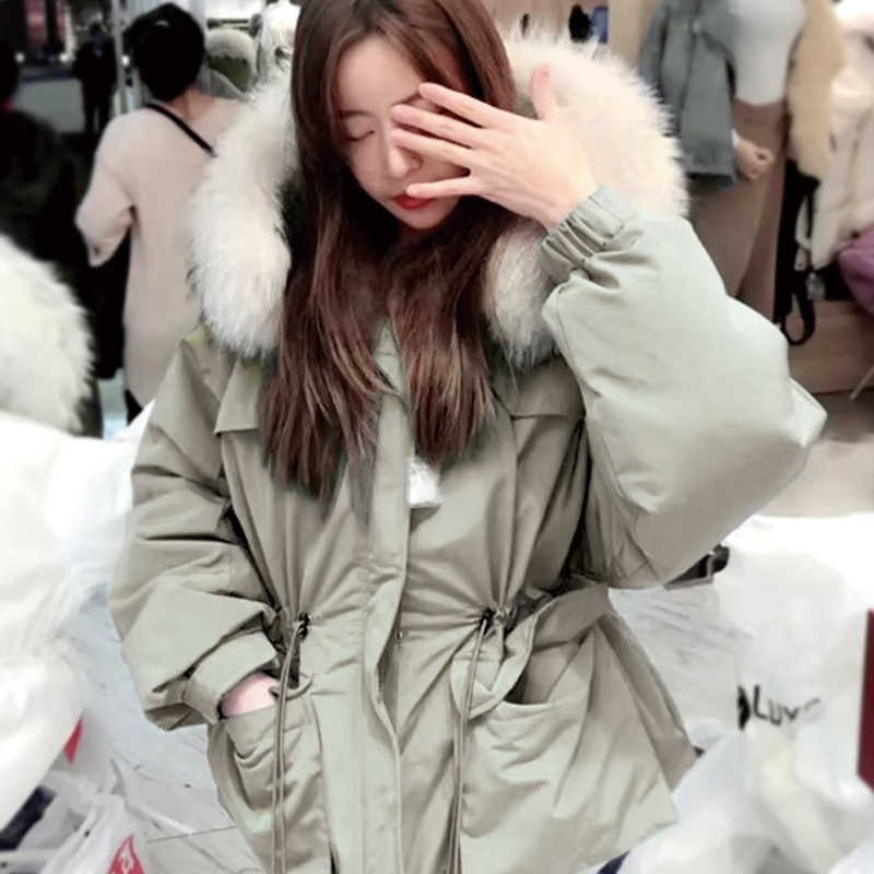 Janveny Huge Raccoon Fur Collar Hooded Short Female Winter Feather Down Coat Women 90% Duck Down Jacket Winter Puffer Parka 210819