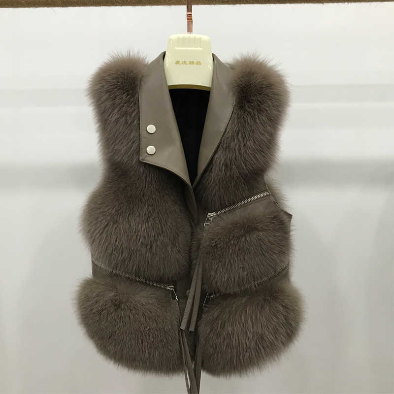 Faux Fur Vest coat women's Lapel sleeveless buckle Slim Fit Plus Size Teddy coat high street plush fur jacket 211019
