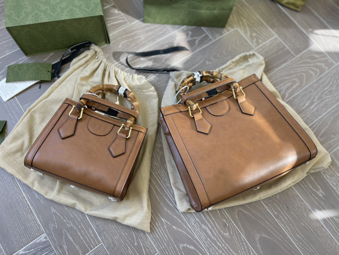 Bags,Top quality Genuine leather Bag Diana Women's tote crossbody Luxury designer bags fashion bamboo handbag Shoulder Bags with Stamp, Dark khaki
Bags,Top quality Genuine leather Bag Diana Women's tote crossbody Luxury designer bags fashion bamboo handbag Shoulder Bags with Stamp, Dark khaki