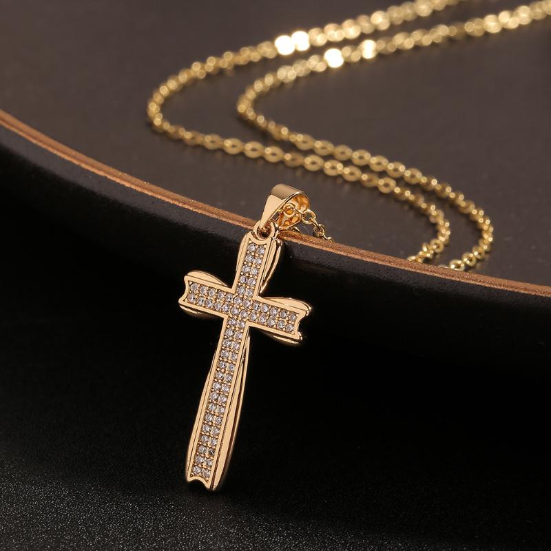 Pendant Necklaces Ladies Religious Jewelry Copper Inlaid Zircon Cross Net Red Temperament Necklace Valentine's Day Gift
Pendant Necklaces Ladies Religious Jewelry Copper Inlaid Zircon Cross Net Red Temperament Necklace Valentine's Day Gift