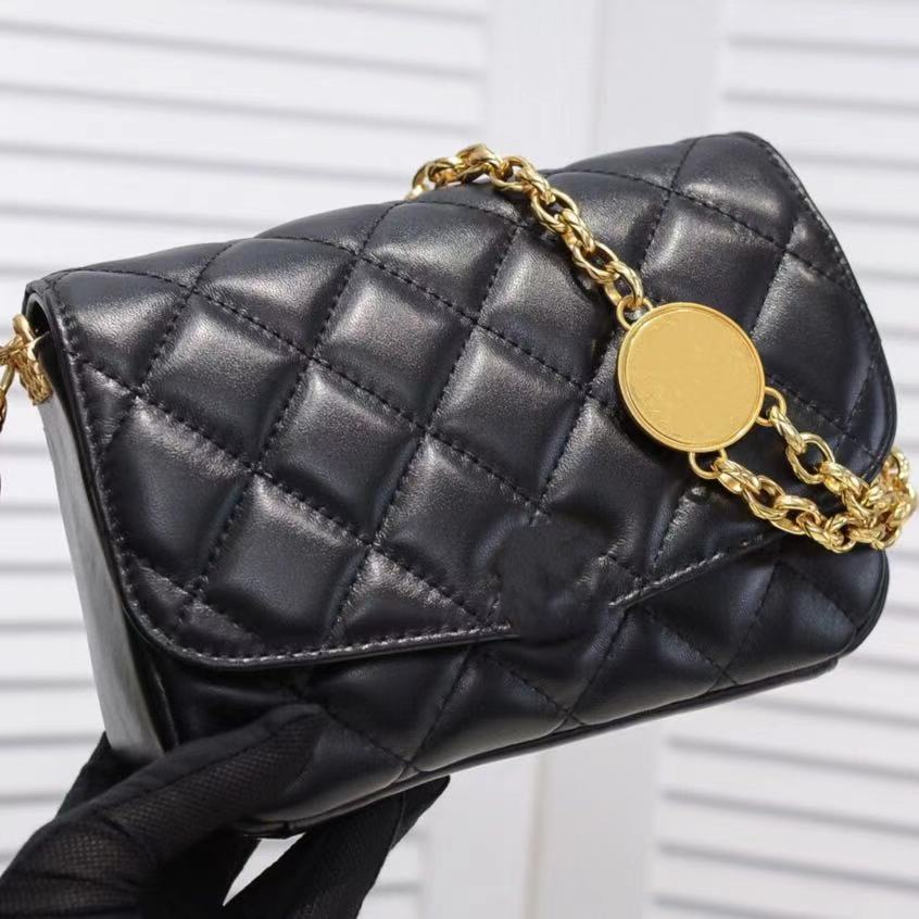 Luxury Design Leather Crossbody Purse Metal Chain Diamond Lattice Bag Pillow Messenger Bag
Luxury Design Leather Crossbody Purse Metal Chain Diamond Lattice Bag Pillow Messenger Bag