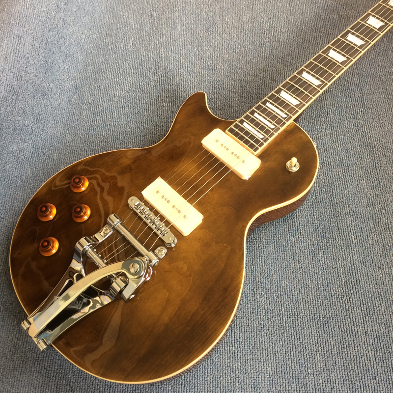 High Quality Electric Guitar,Mahogany one piece body and a neck,Rosewood Fingerboard,frets edge binding,tone-pro bridge,Tremolo system190118
High Quality Electric Guitar,Mahogany one piece body and a neck,Rosewood Fingerboard,frets edge binding,tone-pro bridge,Tremolo system190118