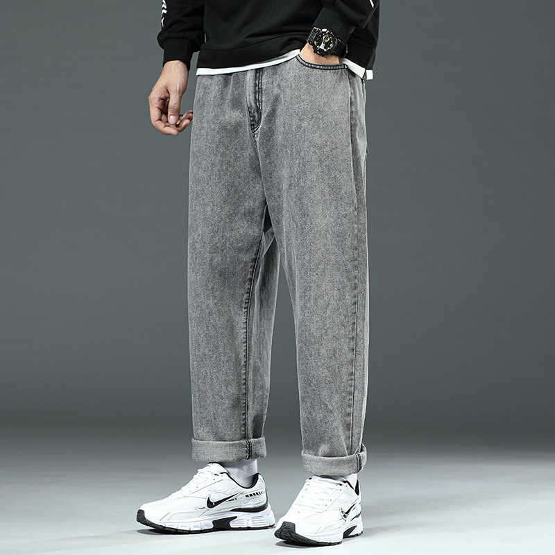 High quality mens oversized jeans man casual loose fit straight pants plus size men's fashion simple trousers X0621, Gray
High quality mens oversized jeans man casual loose fit straight pants plus size men's fashion simple trousers X0621, Gray