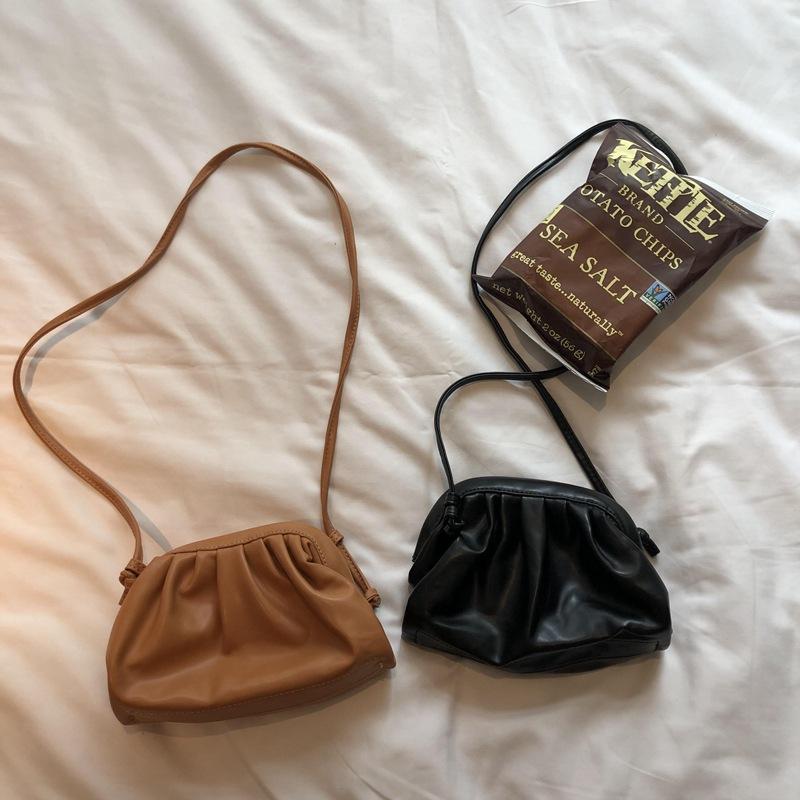 Waist Bags PU Women's Messenger Bag Folded Dumpling Buns Drawstring Shoulder Fashion All-Match Lady, Black
Waist Bags PU Women's Messenger Bag Folded Dumpling Buns Drawstring Shoulder Fashion All-Match Lady, Black