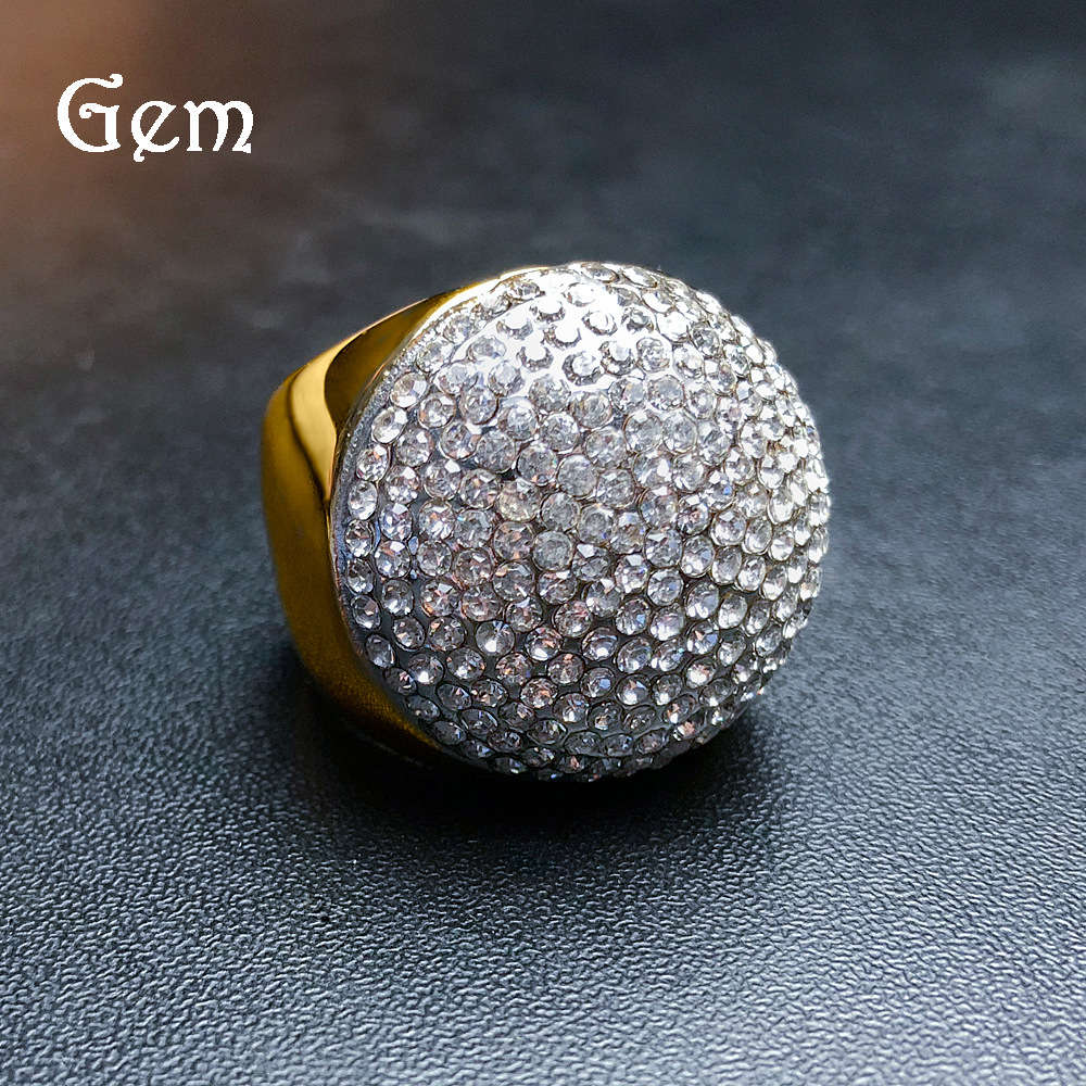 Men's and women's Round Diamond Stainless steel ring, two color electroplating color retaining ring, exaggerated spherical ring
Men's and women's Round Diamond Stainless steel ring, two color electroplating color retaining ring, exaggerated spherical ring