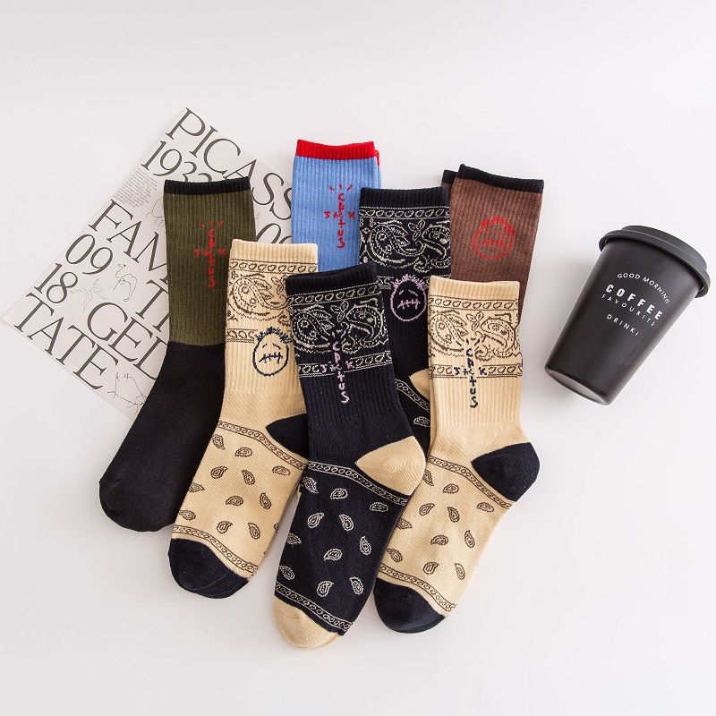 2021 Travis Scott Mens womans Fashion sports Socks Casual Cotton Breathable with 4 Colors Skateboard Hip Hop Socks for Male, Black
2021 Travis Scott Mens womans Fashion sports Socks Casual Cotton Breathable with 4 Colors Skateboard Hip Hop Socks for Male, Black