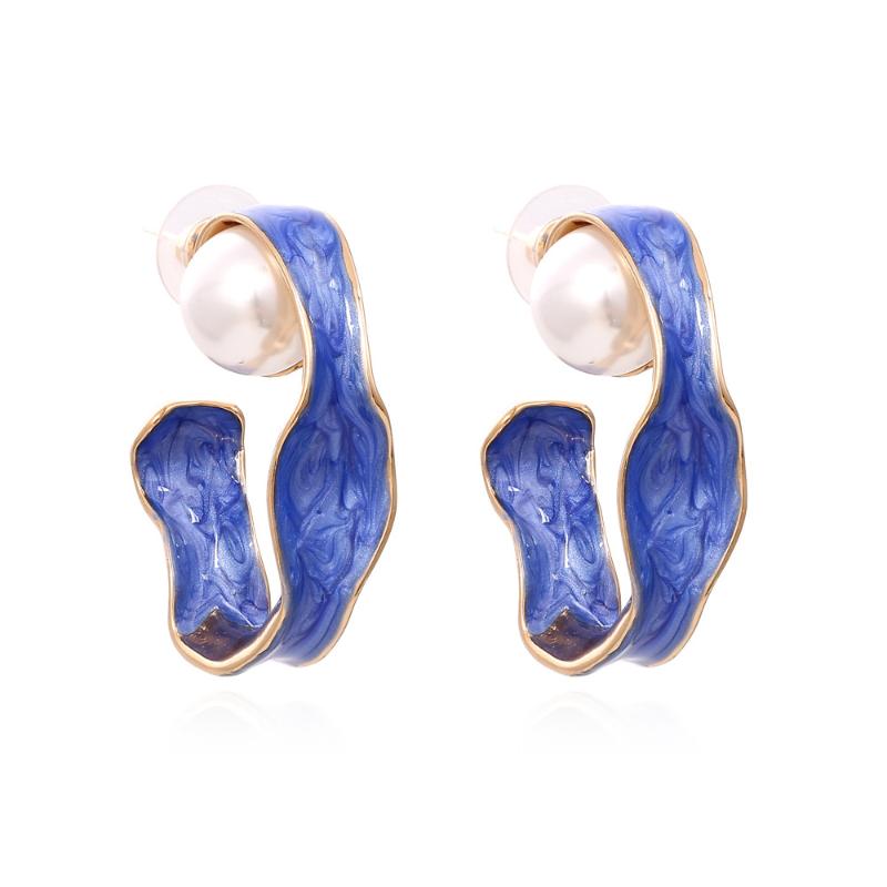 Dangle & Chandelier European American Exaggerated Earrings Twisted Alloy Oiling C-shaped Pearl Temperament Feeling Dropping, Silver
Dangle & Chandelier European American Exaggerated Earrings Twisted Alloy Oiling C-shaped Pearl Temperament Feeling Dropping, Silver