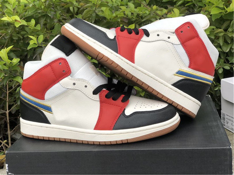 Shoes Selling Jumpman 1 1s Mid SE Basketball DC1426-100 multi-color stitching Trainers Yellow Black Designer, Bubble wrap packaging
Shoes Selling Jumpman 1 1s Mid SE Basketball DC1426-100 multi-color stitching Trainers Yellow Black Designer, Bubble wrap packaging