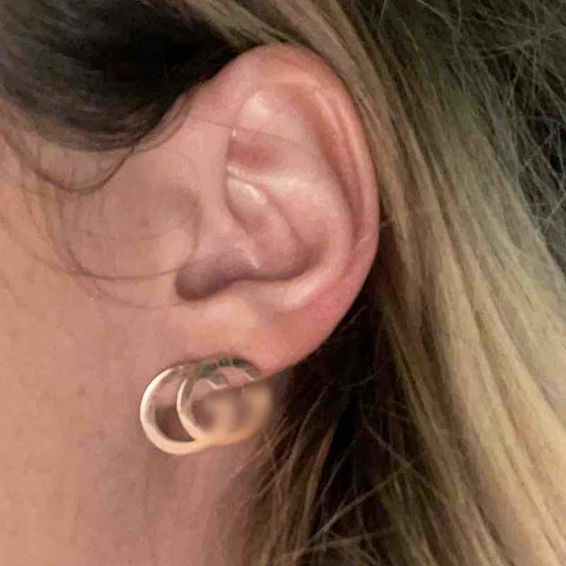 Top Quality Classic Style Women Designer Studs Gold Silver Rose Colors Simple Letter Titanium Steel Earrings Fashion Jewelry Party Gifts
Top Quality Classic Style Women Designer Studs Gold Silver Rose Colors Simple Letter Titanium Steel Earrings Fashion Jewelry Party Gifts