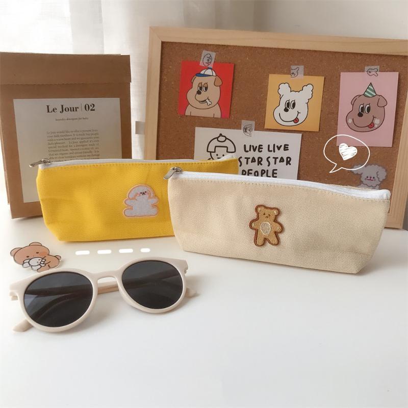 Pencil Bags 2021 Fashion Cute Bear Embroidery Cotton Case Zipper Bag School Office Supplies Stationery Pouch For Gift
Pencil Bags 2021 Fashion Cute Bear Embroidery Cotton Case Zipper Bag School Office Supplies Stationery Pouch For Gift
