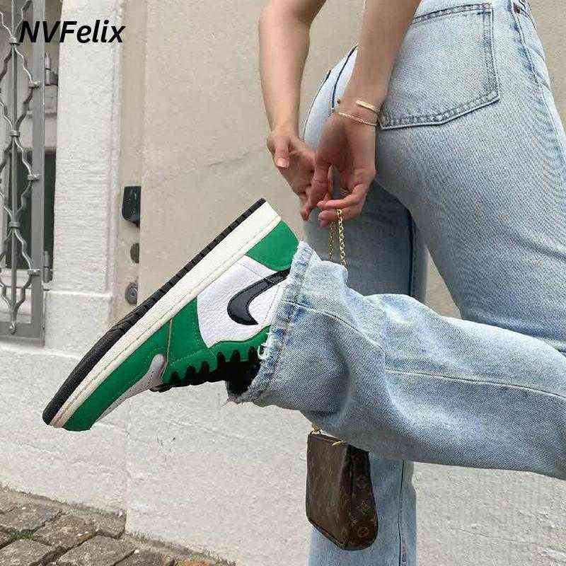 Classic Straight Leg Jeans For Women Loose High Waist Femme Trousers Fashion Casual Blue Wash Cotton Denim Mom Baggy 211129