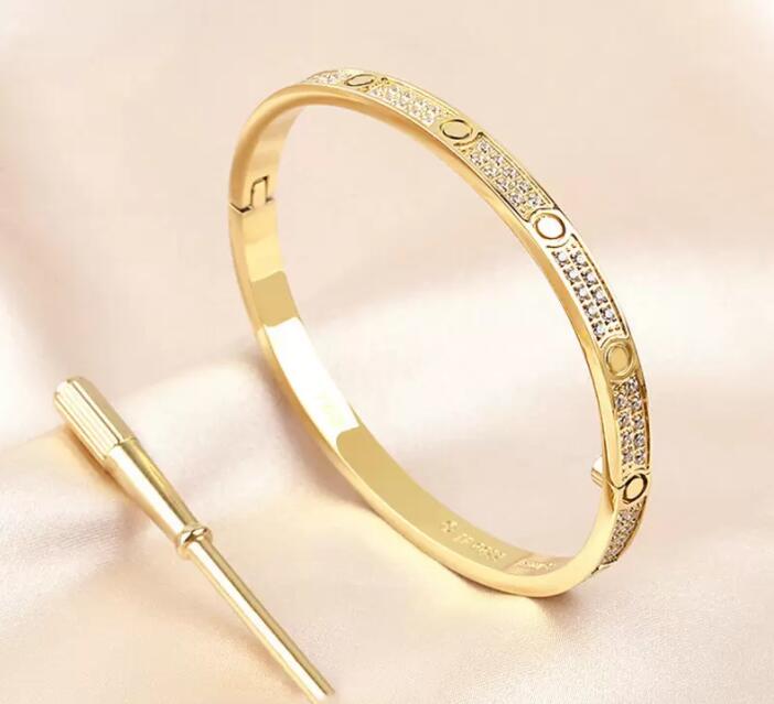 Titanium Steel Bangle Bracelet 2 Row Full Diamond Women Men Bracelets Distance Jewelry Gift 16-19 without box set 50%off
Titanium Steel Bangle Bracelet 2 Row Full Diamond Women Men Bracelets Distance Jewelry Gift 16-19 without box set 50%off