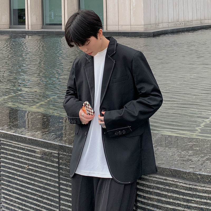 Men's Black Grey Casual Suit Coat 2021 New Loose Autumn Personalized Fashionable Korean Single Breasted Blazer, White;black
Men's Black Grey Casual Suit Coat 2021 New Loose Autumn Personalized Fashionable Korean Single Breasted Blazer, White;black