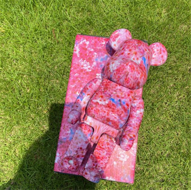 HOT 400% 28CM Bearbrick The ABS The cherry blossom Fashion bear Chiaki figures Toy For Collectors Be@rbrick Art Work model decoration toys g
HOT 400% 28CM Bearbrick The ABS The cherry blossom Fashion bear Chiaki figures Toy For Collectors Be@rbrick Art Work model decoration toys g
