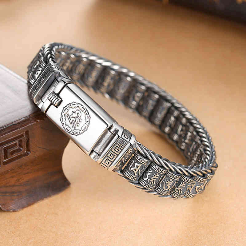 RetroSen Handmade Creative Sutra Bracelet Men Silver Transfer Beads Vintage Six-Character Mantra Personality
RetroSen Handmade Creative Sutra Bracelet Men Silver Transfer Beads Vintage Six-Character Mantra Personality