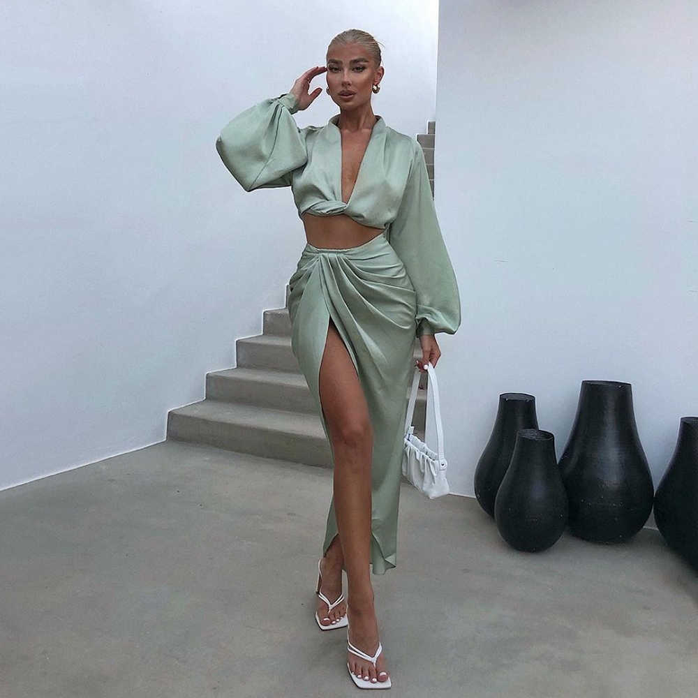 Karlofea 2 Piece Set Women Summer Beach Vacation Outfits Sexy Cropped Blouse Shirts High Split Long Skirt Matching Suit Clothes 210708