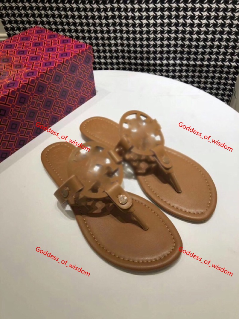2021 sandals lusso design burch summer flat shoes slippers round toe ladies Stylus beach tory, Black;red
2021 sandals lusso design burch summer flat shoes slippers round toe ladies Stylus beach tory, Black;red