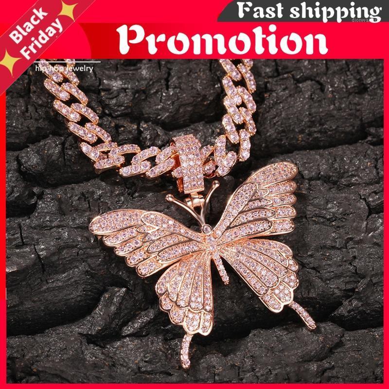 Chains Iconic Butterfly Pendant 9mm Rose Gold Cuban Chain Cubic Charm Pink Tennis Necklace Men Women Hop Jewelry Gift
Chains Iconic Butterfly Pendant 9mm Rose Gold Cuban Chain Cubic Charm Pink Tennis Necklace Men Women Hop Jewelry Gift