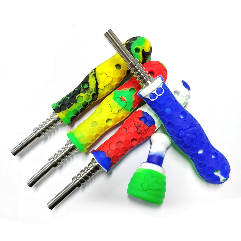 New design Silicone Nectar Collector kits NC with 10/14mm Titanium Tip Multi color nectar collector oil rigs glass bong pipe
New design Silicone Nectar Collector kits NC with 10/14mm Titanium Tip Multi color nectar collector oil rigs glass bong pipe