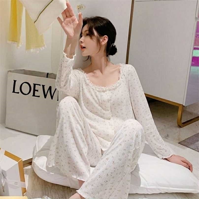 QWEEK Kawaii Pajama Summer Suit for Women Two Piece Set Small Floral Lace Edge Pyjamas Sleepwear Pijamas Home Clothes 211109
QWEEK Kawaii Pajama Summer Suit for Women Two Piece Set Small Floral Lace Edge Pyjamas Sleepwear Pijamas Home Clothes 211109