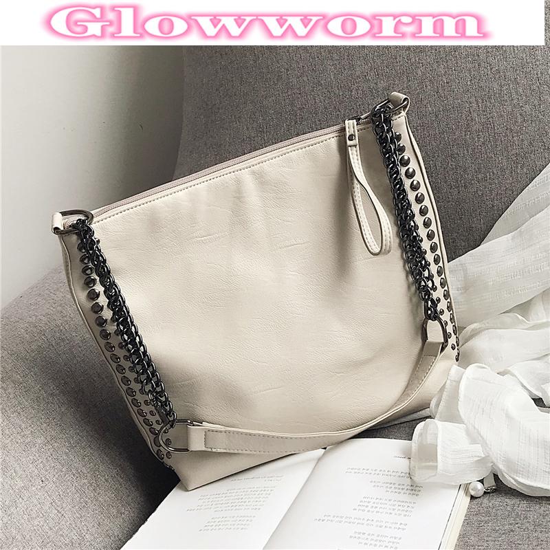 Unique Rivets Design Chain Shoulder Bags For Women Office Ladies Large Capacity Work Handbag High Quality Messenger Bag, Popular beige
Unique Rivets Design Chain Shoulder Bags For Women Office Ladies Large Capacity Work Handbag High Quality Messenger Bag, Popular beige