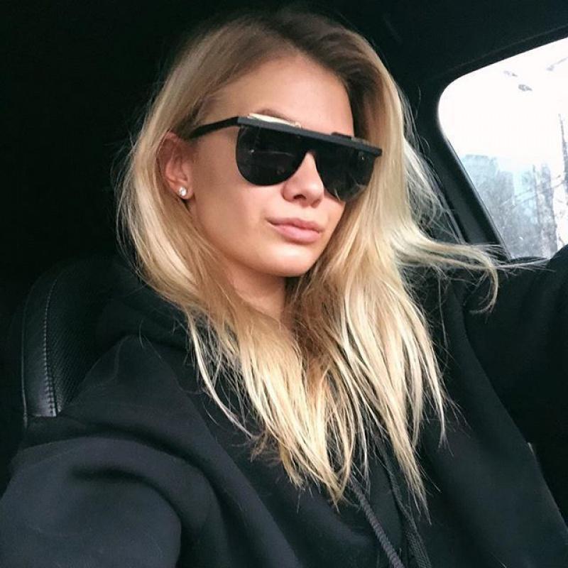 Sunglasses Fashion Round Flat-topped Women Frameless Gradient Sun Glasses Women/Men Brand Designer Retro Pink Lentes De Sol
Sunglasses Fashion Round Flat-topped Women Frameless Gradient Sun Glasses Women/Men Brand Designer Retro Pink Lentes De Sol