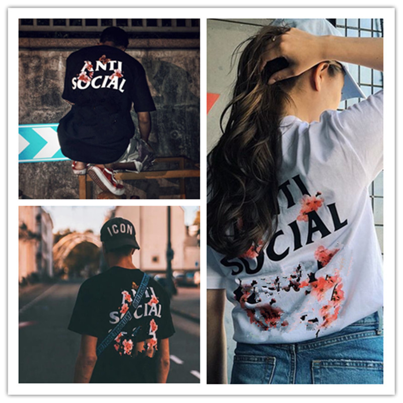 and 2021 European American fashion brand printed short sleeve T-shirt casual wear for men and women, White;black
and 2021 European American fashion brand printed short sleeve T-shirt casual wear for men and women, White;black