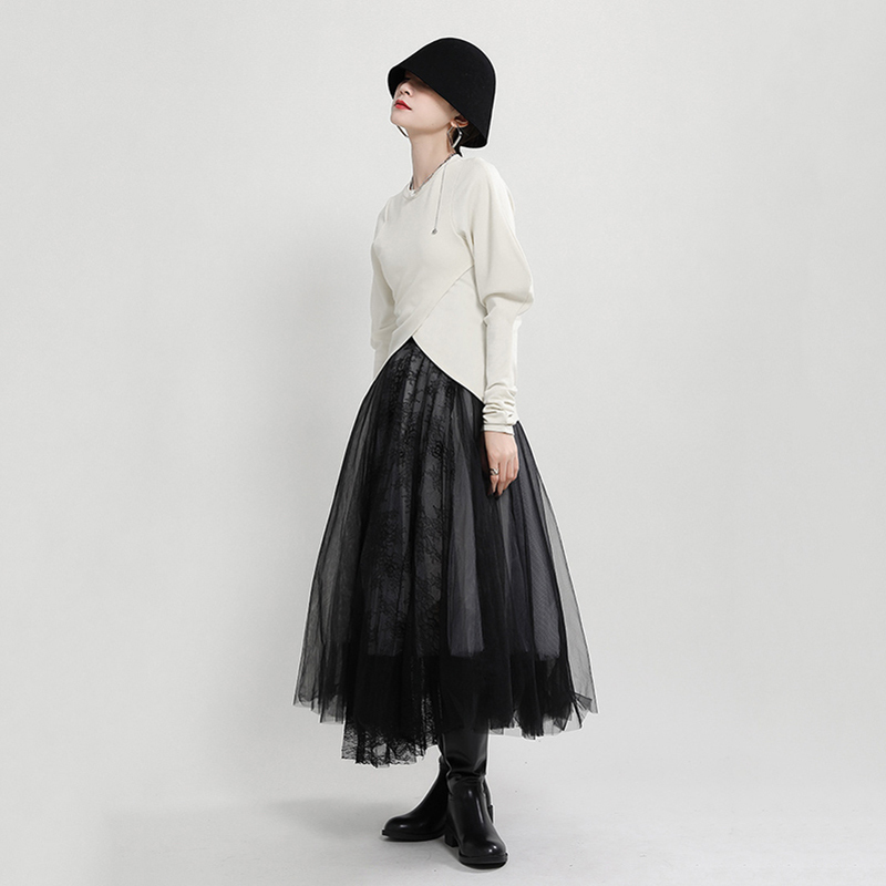 [EAM] Women Shaped Irregular Tight T-shirt New Round Neck Puff Long Sleeve Fashion Tide Spring Autumn 2021 1DD2529 210302