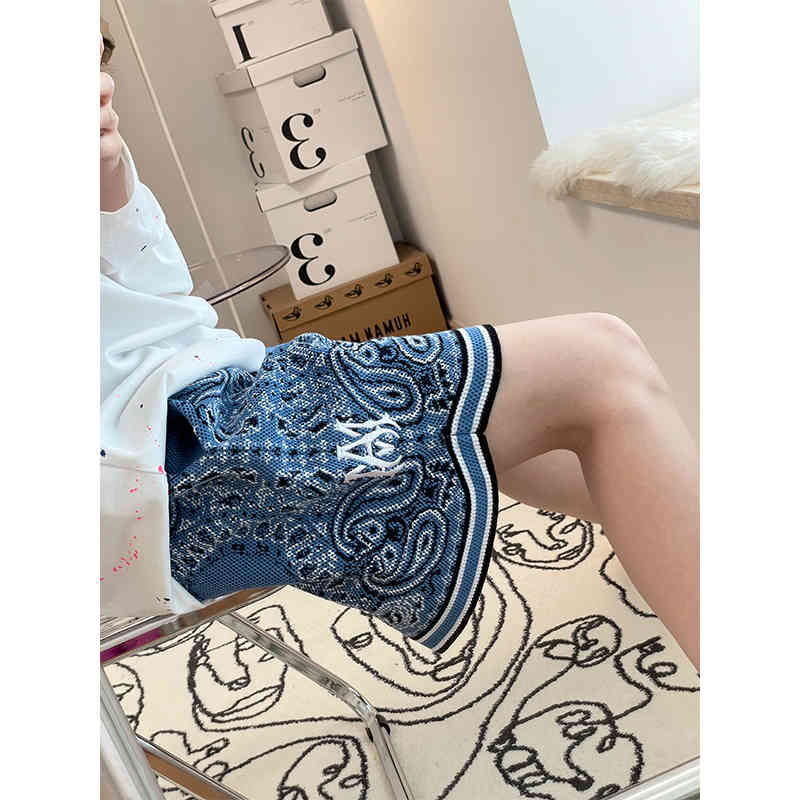 Panli 2021 new amir cashew flower Paisley knitted pants summer wide leg Unisex2PC0, White;black
Panli 2021 new amir cashew flower Paisley knitted pants summer wide leg Unisex2PC0, White;black