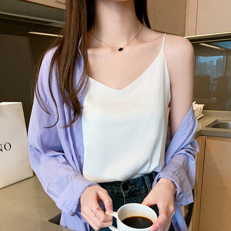 Tank Top Women Silk Halter Top Women Summer Woman V Neck Camis Vest Korean Women Streetwear Tops Plus Size Sexy Halter Shirts 210625