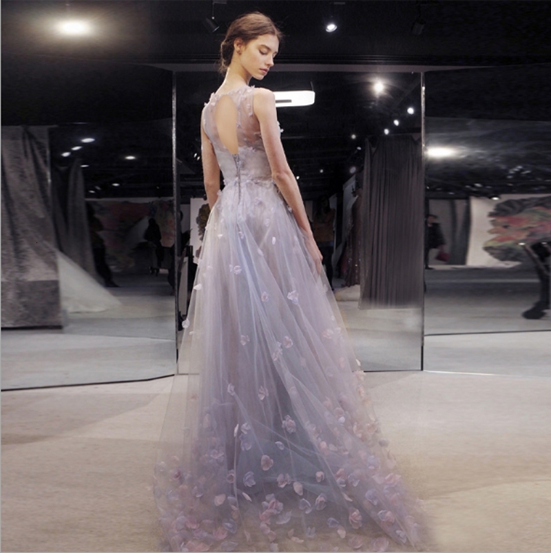 2021 New Elegant Evening Party Es A-line Hand Flowers Formal Vestido De Festa Longo Floor Length High Quality Q142, Picture color
2021 New Elegant Evening Party Es A-line Hand Flowers Formal Vestido De Festa Longo Floor Length High Quality Q142, Picture color
