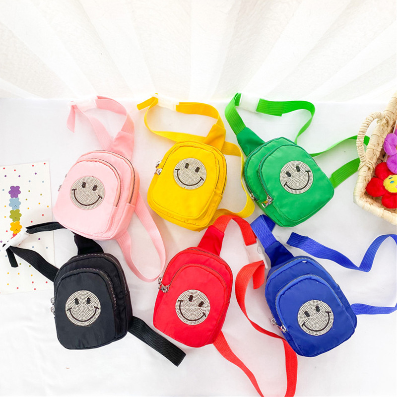 Children's Backpacks diamond-encrusted smiley face baby chest bag Western style girls lightweight messenger bag travel backpack
Children's Backpacks diamond-encrusted smiley face baby chest bag Western style girls lightweight messenger bag travel backpack