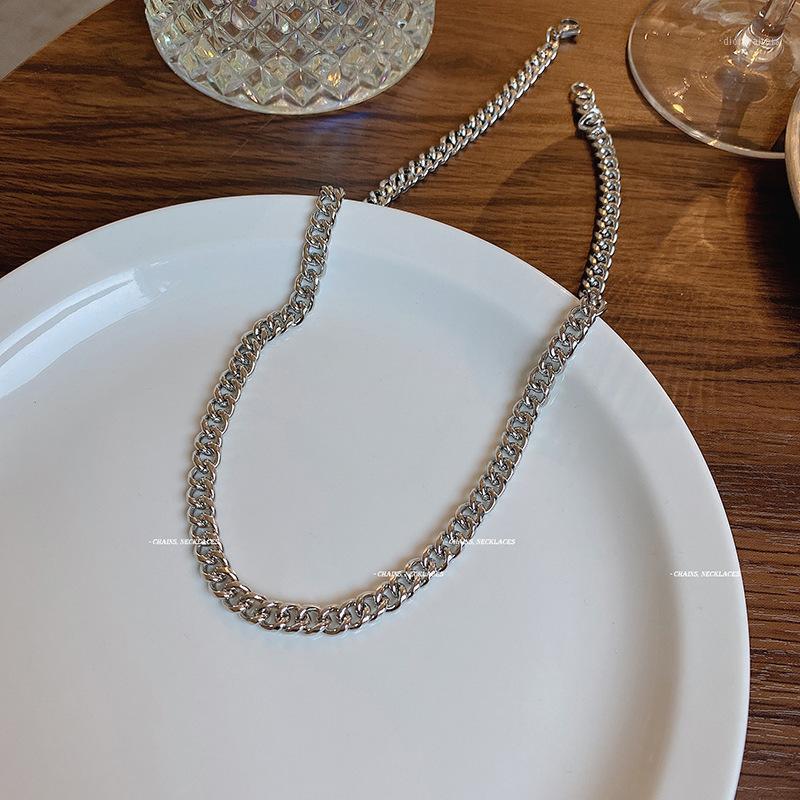 Chains Necklace For Man Titanium Men's Hip Hop Tide Online Celebrity With The Same Cool Style Simple Couple
Chains Necklace For Man Titanium Men's Hip Hop Tide Online Celebrity With The Same Cool Style Simple Couple
