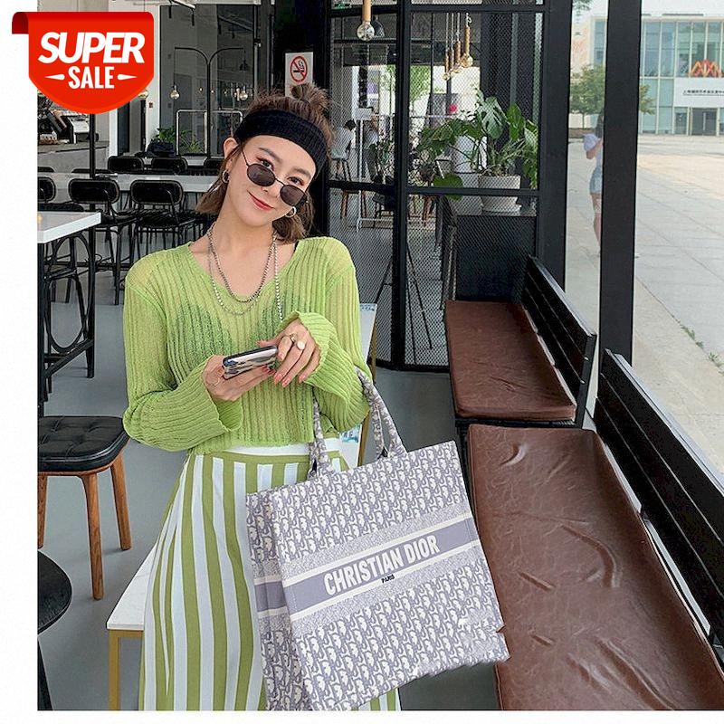 2020 new women's perspective sunscreen sweater + vertical stripes nine-point carrot pants fashionable western suit women #ub2E, Black;white
2020 new women's perspective sunscreen sweater + vertical stripes nine-point carrot pants fashionable western suit women #ub2E, Black;white