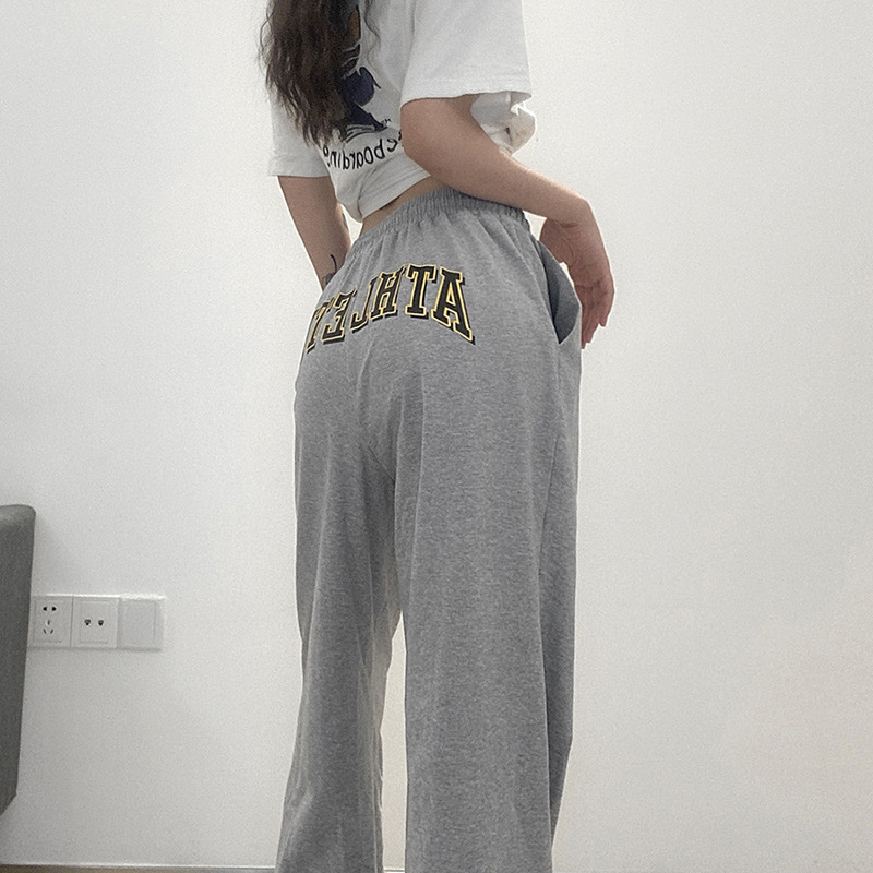 Loose High Waist Letter Print Harem Pants Women Fashion Drawstring Casual Trousers Female Autumn Y2K Streetwear Pants, Black;white
Loose High Waist Letter Print Harem Pants Women Fashion Drawstring Casual Trousers Female Autumn Y2K Streetwear Pants, Black;white