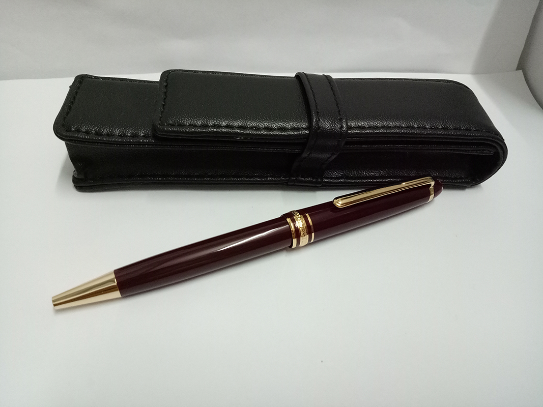 Luxury high quality 163 Red body Classic Ballpoint Pen 0.7 mm Writing Point with gold clip for perfect gift, Blue;orange
Luxury high quality 163 Red body Classic Ballpoint Pen 0.7 mm Writing Point with gold clip for perfect gift, Blue;orange